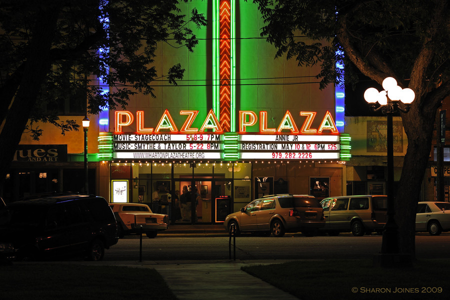Wharton, TX: The Plaza Theatre on Monterey Square, Wharton