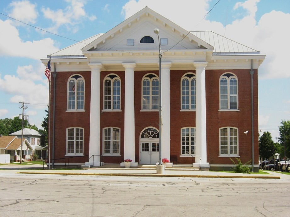 Mount Sterling, IL: Brown County Courthouse