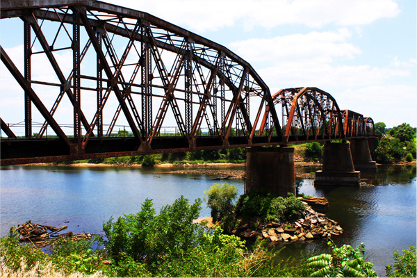 Sherman, TX: Red River Train Bridge