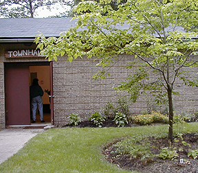 Arden-on-the-Severn, MD : Town Hall