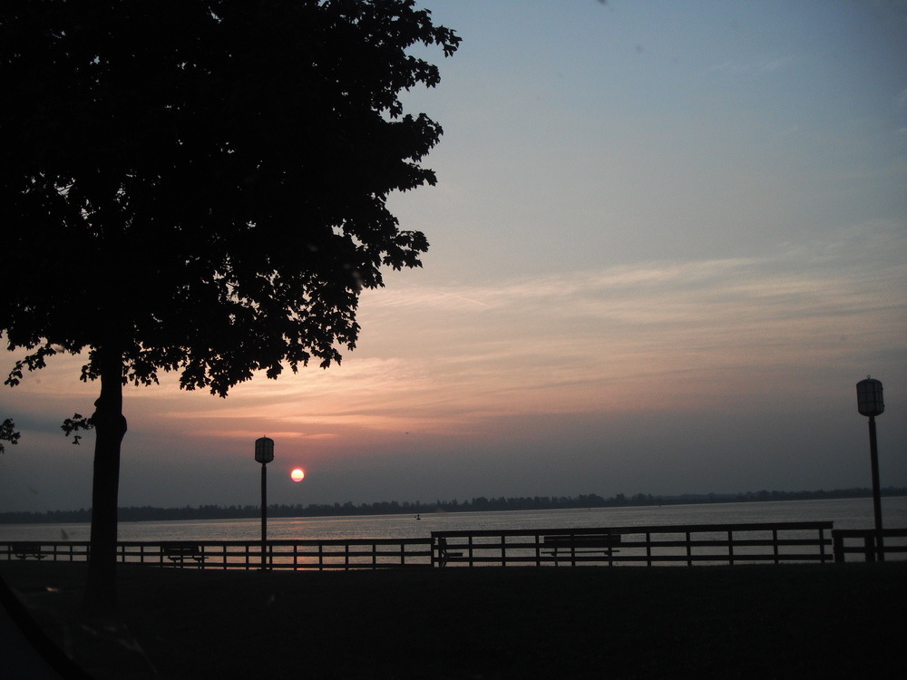 Wyandotte, MI: Early morning at Bishop park