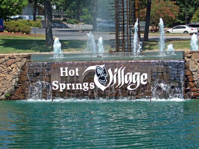 Hot Springs Village, AR: RE/MAX of Hot Springs Village, Entrance Sign