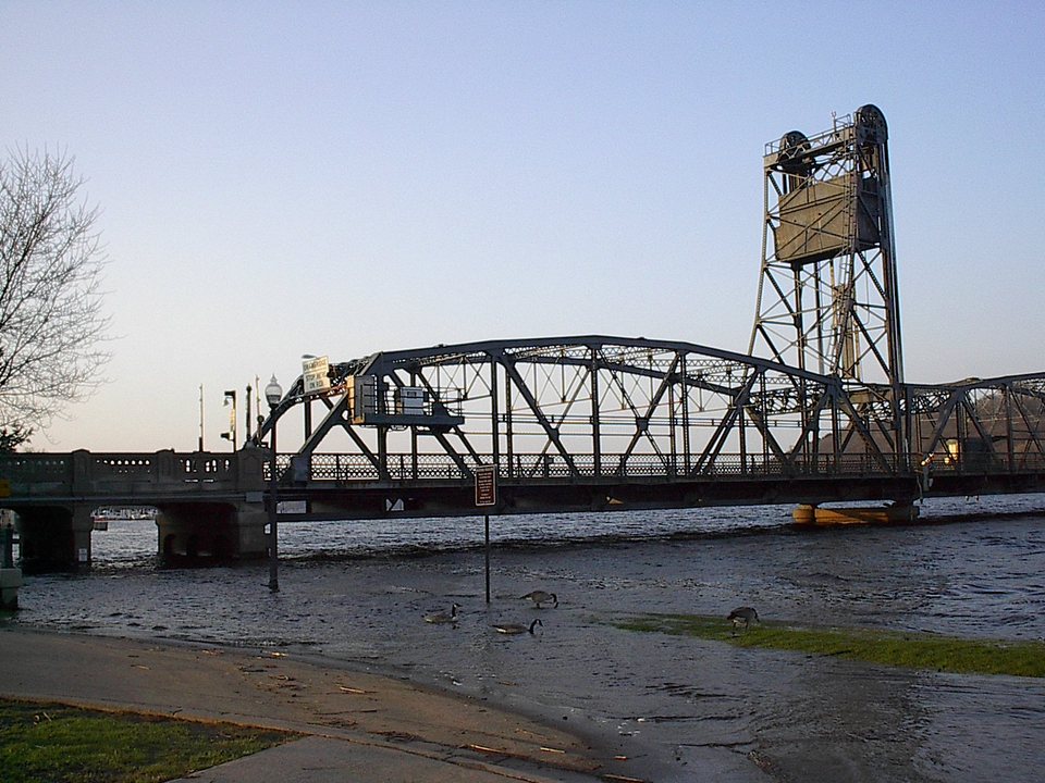 Stillwater, MN: Stillwater Bridge to Wisconsin