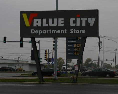 Ottawa, IL: The Old Value City Sign Along With The Old Shell Sign In The Background