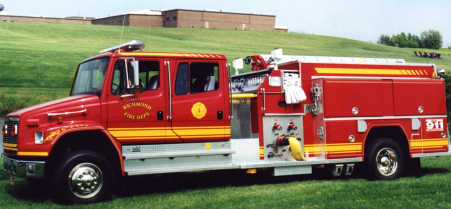 Richmond, MO : Richmond Fire Department pumper