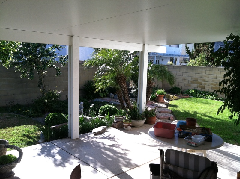 La Palma, CA: Our backyard patio