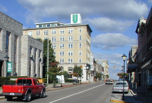 Beckley, WV: Main Street (Front of Court House)