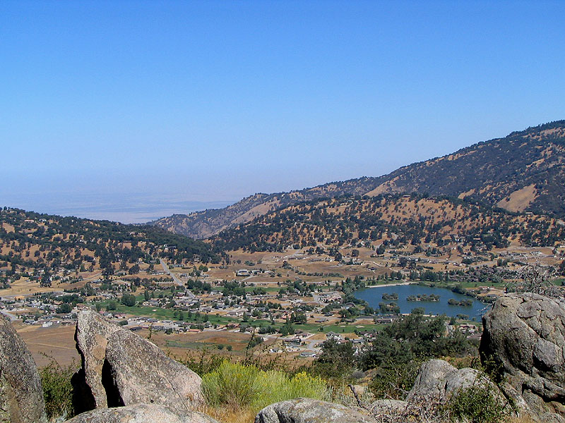 Bear Valley Springs, CA: West Side of Bear Valley