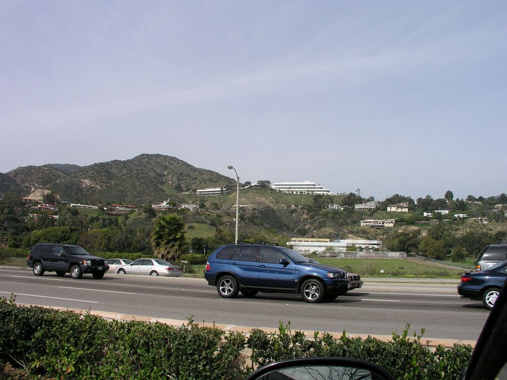 Malibu, CA : Looking Across