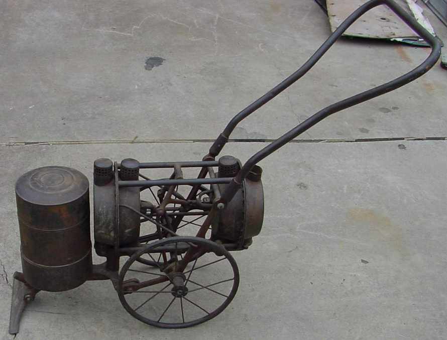 Bradford, PA: Leasure Vacuum Cleaner made in Bradford Pa about 1910