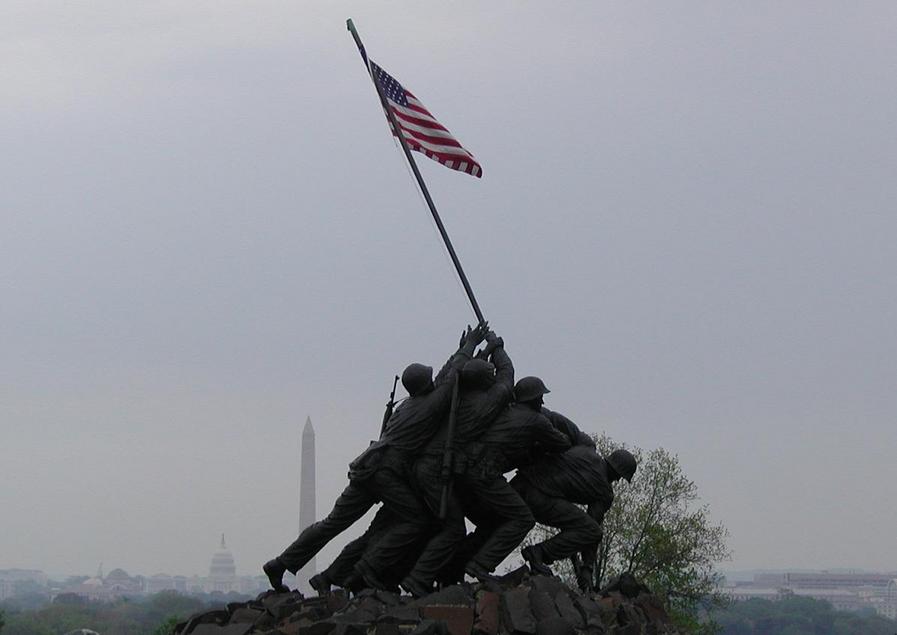 Arlington, VA: Semper Fi The Marine Corps War Memorial (Iwo Jima)