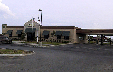 Bastrop, TX : New Lost Pines Bank