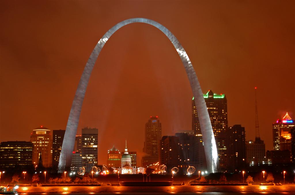 St. Louis, MO : St. Louis Gateway Arch photo, picture, image (Missouri) at www.bagsaleusa.com