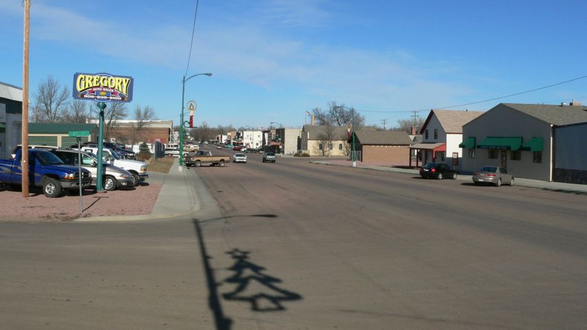 Gregory, SD: Viewing northward along Main Street in Gregory, SD