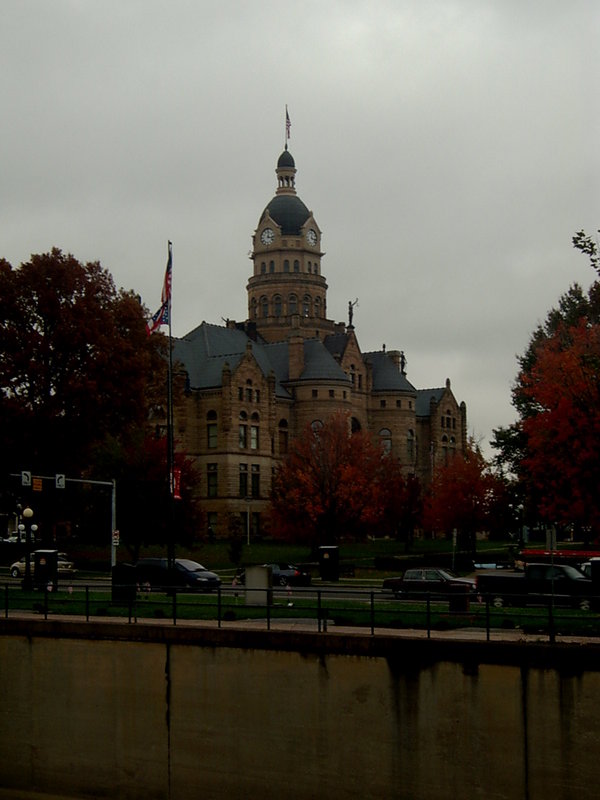 Warren, OH : Trumbull County Courthouse photo, picture, image (Ohio) at