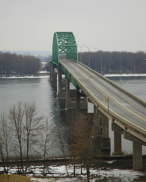 Muscatine, IA: The Bridge Leaving Iowa.