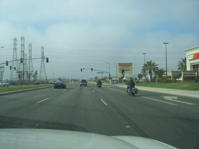 Bakersfield, CA: Driving through Bakersfield