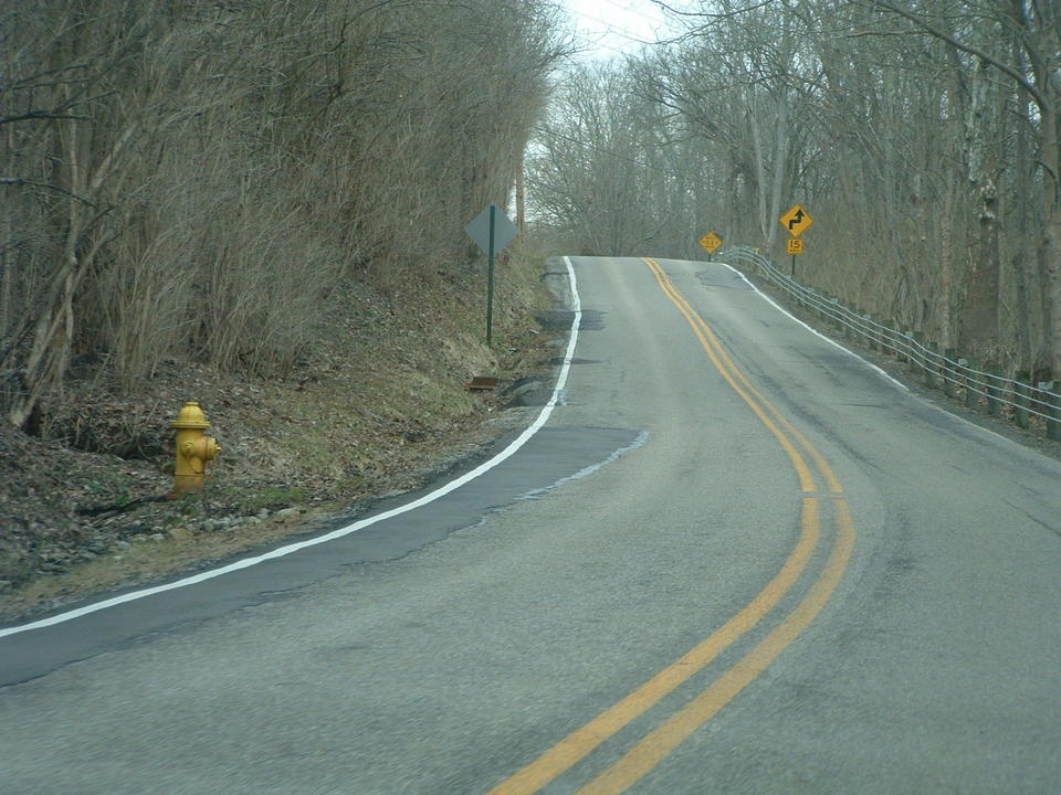 The Village of Indian Hill, OH: Random road leading into Indian Hill.