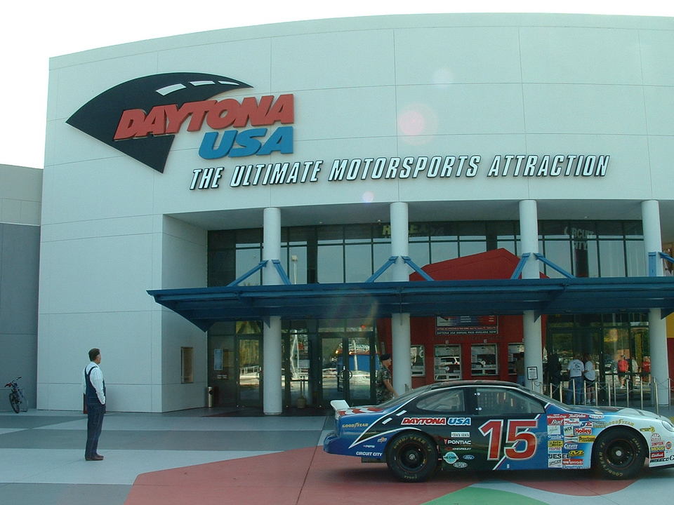 Daytona Beach, FL : Daytona raceway
