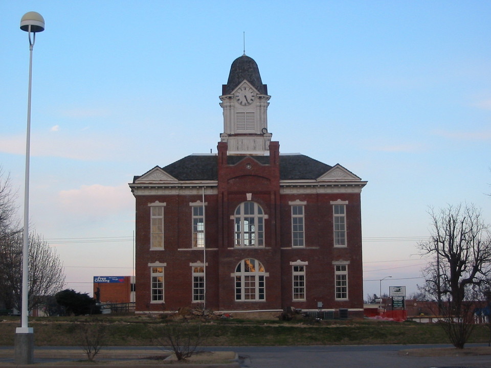 Paragould, AR: old greene county courthouse