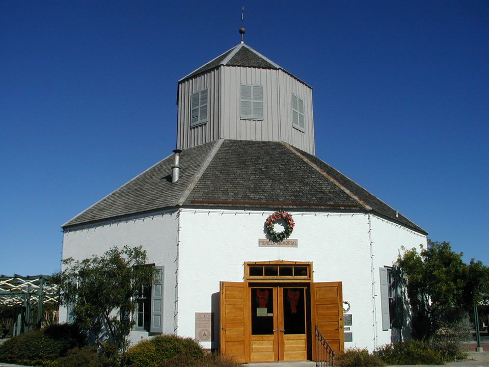 Fredericksburg, TX: Vereins Kirche, the Community Church of Fredericksburg TX
