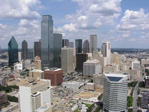 Dallas, TX: Picture of Downtoan dallas taken from the reunion tower