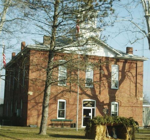 Hermitage, MO: Hickory County Courthouse