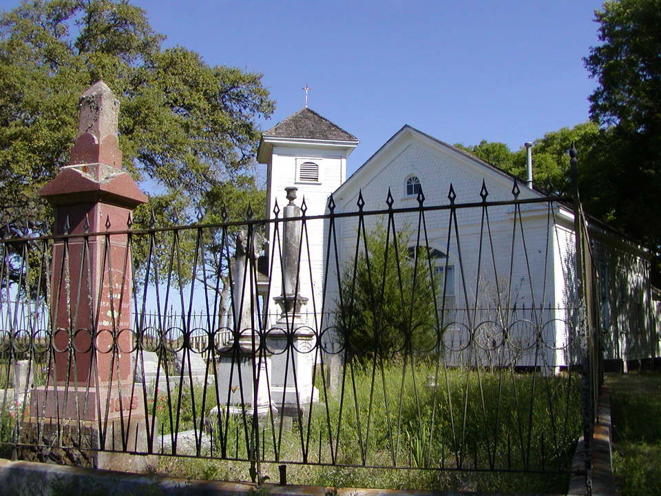 Burton, TX : Old Mt Zion Church in Burton, Texas