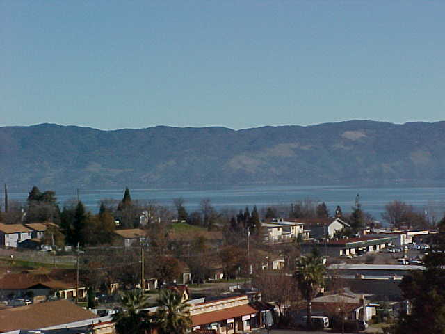 Lakeport, CA: a view of clearlake at the Lakeport over look