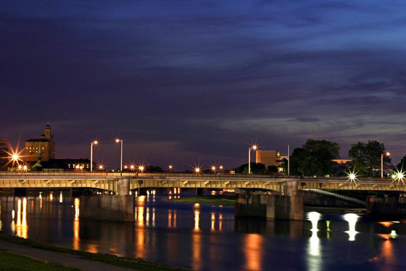 Dayton, OH: Dayton skyline by night