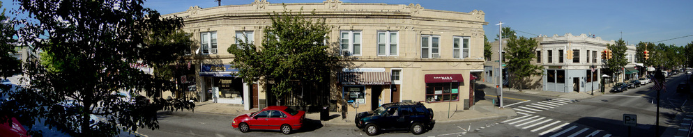 Floral Park, NY : Tulip Avenue - the main street of Floral Park