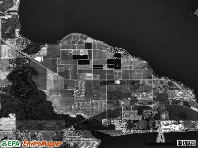 Zip code 32735 satellite photo by USGS