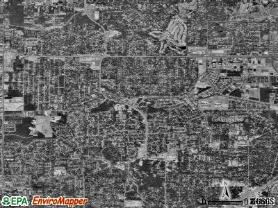 Zip code 36609 satellite photo by USGS
