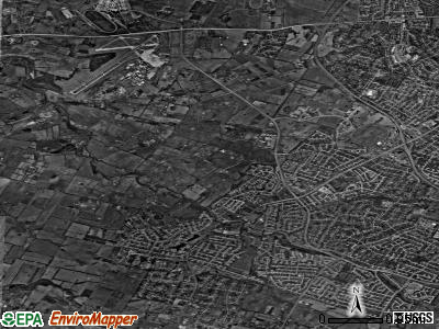Zip code 40513 satellite photo by USGS