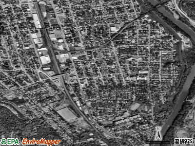 Zip code 41014 satellite photo by USGS