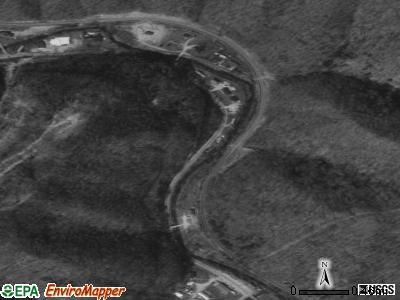 Zip code 41546 satellite photo by USGS