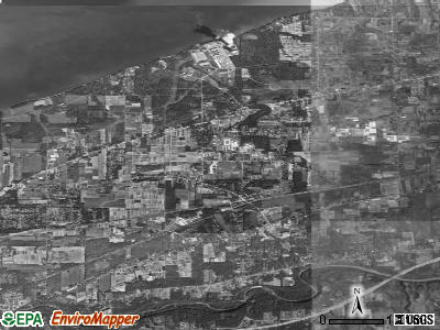 Zip code 44081 satellite photo by USGS