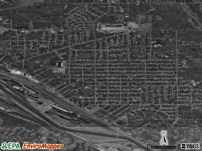 Zip code 44405 satellite photo by USGS
