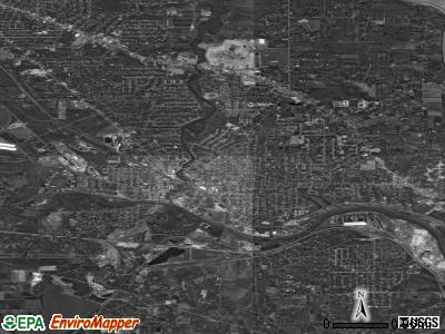 Zip code 44446 satellite photo by USGS