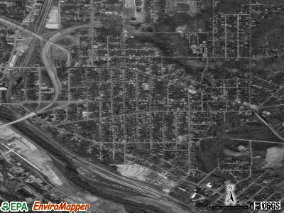Zip code 44506 satellite photo by USGS