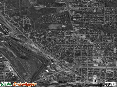 Zip code 44510 satellite photo by USGS