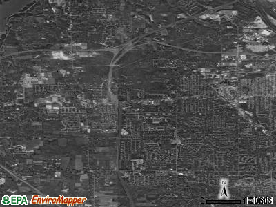 Zip code 44515 satellite photo by USGS