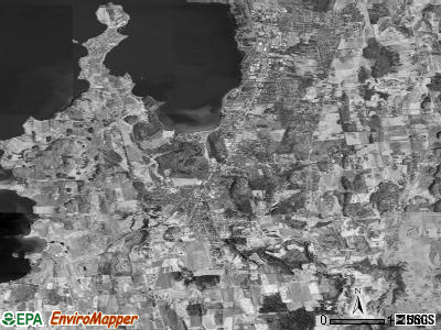Zip code 05482 satellite photo by USGS
