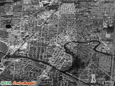 Zip code 48043 satellite photo by USGS