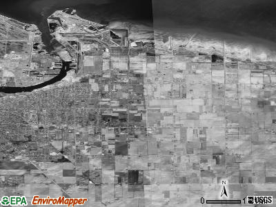 Zip code 48732 satellite photo by USGS