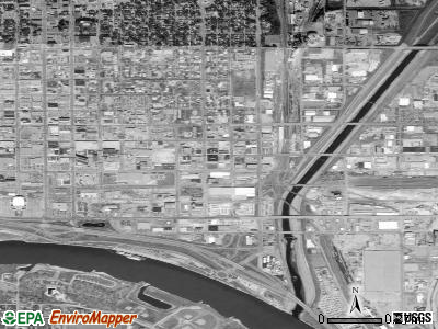 Zip code 51101 satellite photo by USGS