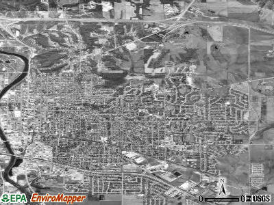Zip code 52245 satellite photo by USGS