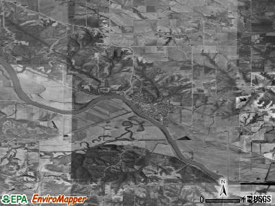 Zip code 52554 satellite photo by USGS