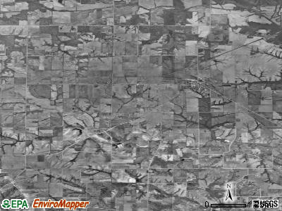 Zip code 52567 satellite photo by USGS