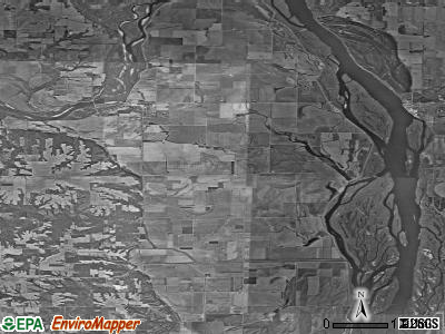 Zip code 52646 satellite photo by USGS